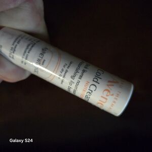 Cold Cream Nourishing Lip Balm - Cream/White